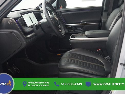 Used 2022 Rivian R1T Adventure AWD/4WD image 9
