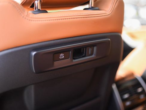 Used 2021 BMW X5 xDrive45e w/ Premium Package 3 image 53