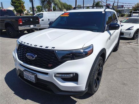 Used 2020 Ford Explorer ST w/ ST Street Pack AWD/4WD image 18