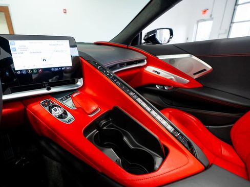 Used 2023 Chevrolet Corvette Stingray Premium Conv w/ Z51 Performance Package RWD image 41