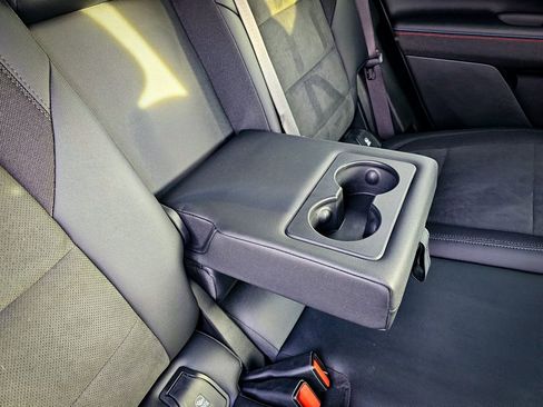 Certified 2024 Chevrolet Blazer EV RS image 39