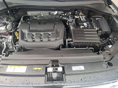 Used 2023 Volkswagen Tiguan S image 33