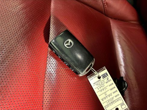 Used 2022 MAZDA MAZDA3 s FWD image 30