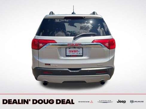 Used 2017 GMC Acadia SLT AWD/4WD image 5