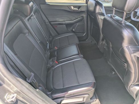 Certified 2025 Ford Escape ST-Line FWD image 19