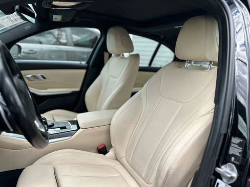 Used 2021 BMW 330i xDrive Sedan w/ Convenience Package image 10