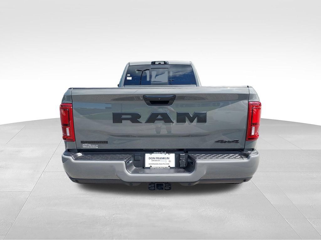 New 2026 RAM 3500 Big Horn AWD/4WD image 4