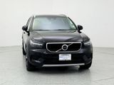 Used 2020 Volvo XC40 T5 Momentum w/ Protection Package image 2