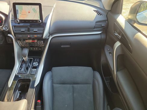 Used 2024 Mitsubishi Eclipse Cross AWD image 21