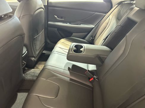 New 2026 Hyundai Elantra Limited FWD image 5