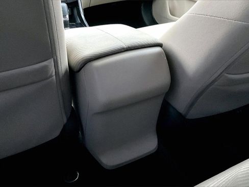 Used 2017 Honda Accord LX image 28