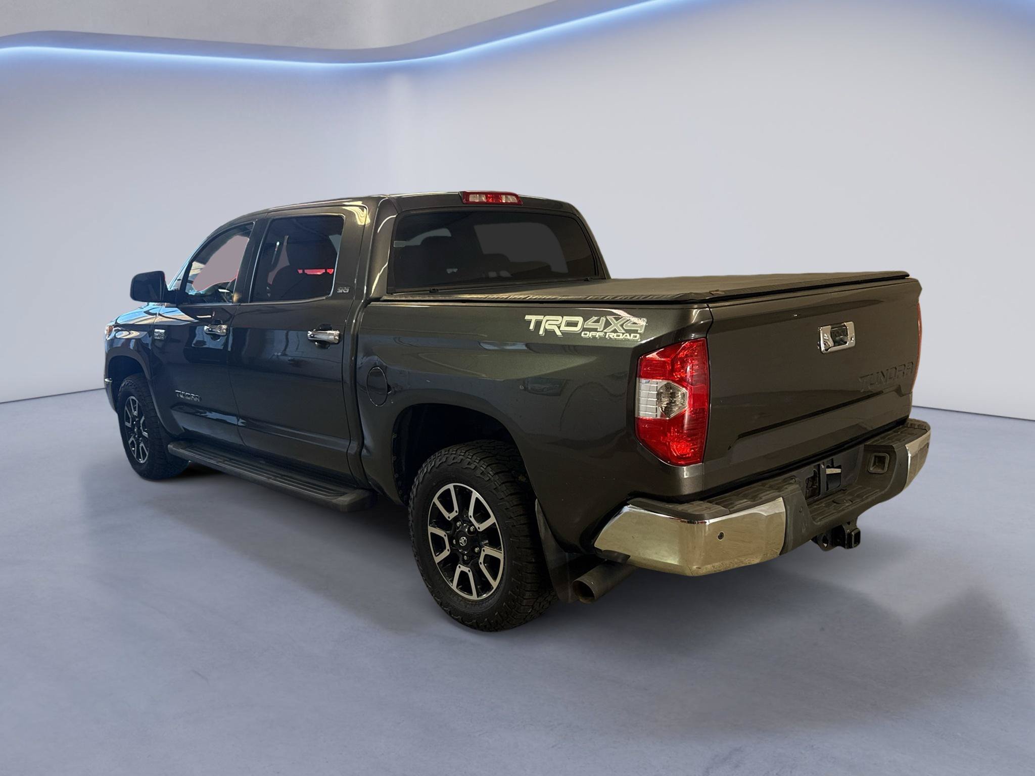 Used 2014 Toyota Tundra SR5 AWD/4WD image 5
