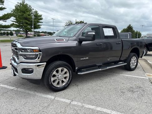 Used 2026 RAM 2500 Big Horn AWD/4WD image 14