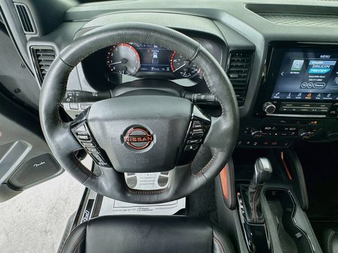Used 2023 Nissan Frontier PRO-4X w/ Pro-4X Premium Package AWD/4WD image 14
