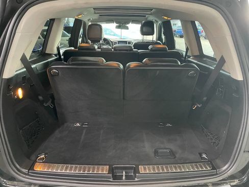 Used 2014 Mercedes-Benz GL 450 4MATIC image 8