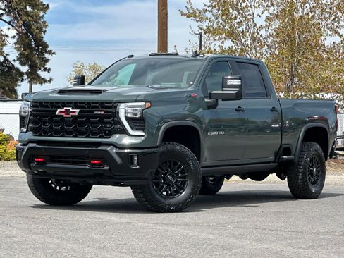New 2026 Chevrolet Silverado 2500 ZR2 AWD/4WD image 1