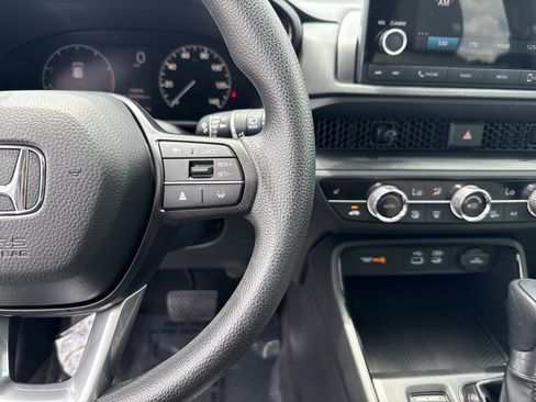 Certified 2025 Honda CR-V EX image 20