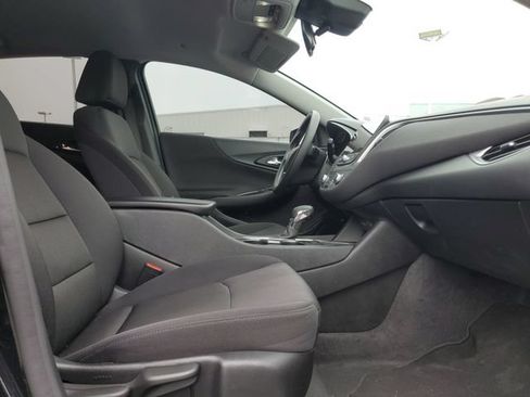 Used 2025 Chevrolet Malibu LT FWD image 26