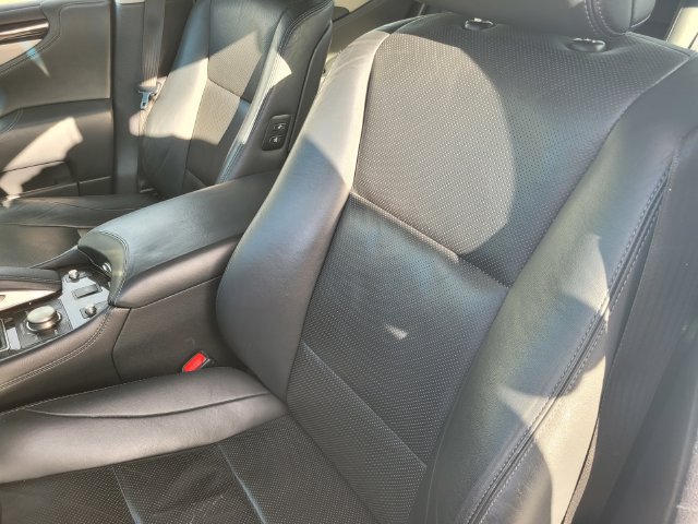 Used 2016 Lexus LS 460 w/ Comfort Package RWD image 13