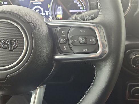 Used 2023 Jeep Wrangler Unlimited Sahara w/ Cold Weather Group image 20