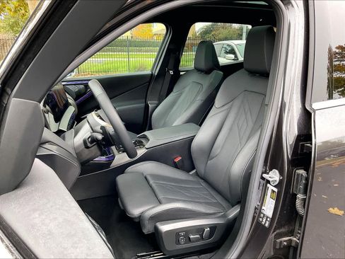 Used 2025 BMW X3 xDrive30i w/ Convenience Package image 26