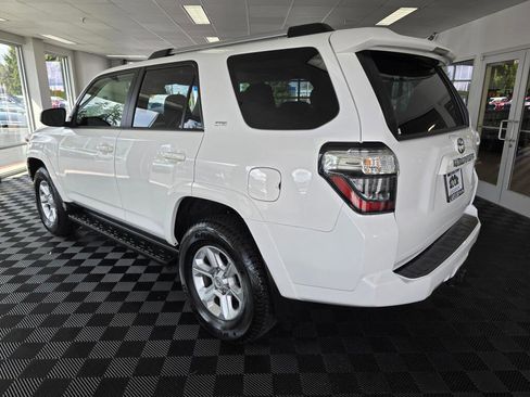 Used 2024 Toyota 4Runner SR5 Premium w/ Moonroof Package AWD/4WD image 5