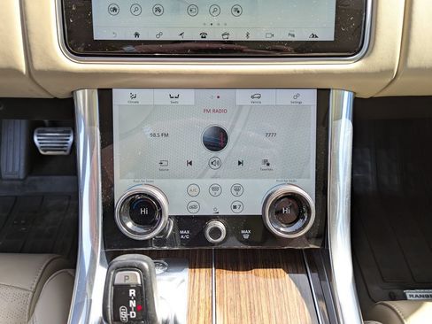 Used 2019 Land Rover Range Rover Sport HSE Dynamic AWD/4WD image 23