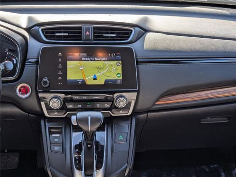 Used 2018 Honda CR-V Touring image 18