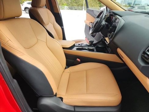 Used 2024 Lexus NX 250 FWD w/ Towing Package (2000 Lbs) image 21