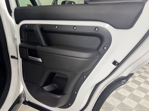 Used 2025 Land Rover Defender 110 S AWD/4WD image 29