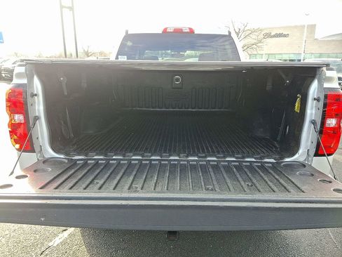 Used 2018 Chevrolet Silverado 1500 LT w/ All Star Edition image 29