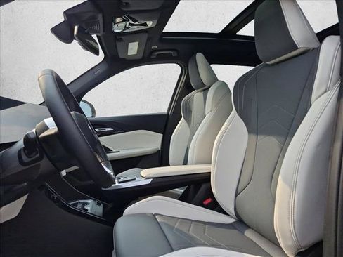 New 2027 BMW X1 xDrive28i AWD/4WD image 4