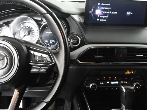 Used 2023 MAZDA CX-9 Touring image 15
