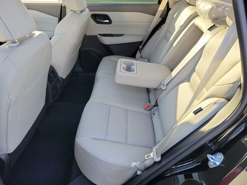 New 2026 Nissan Rogue Dark Armor AWD/4WD image 12