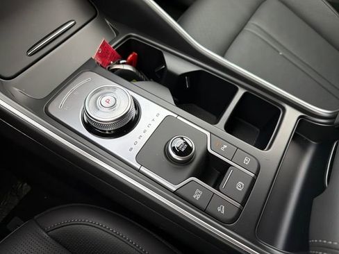 New 2026 Kia Sorento EX FWD image 15