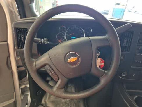 Used 2025 Chevrolet Express 2500 w/ Driver Convenience Package RWD image 3