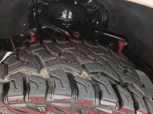 Used 2018 Ford F150 Platinum w/ Equipment Group 701A Luxury image 87