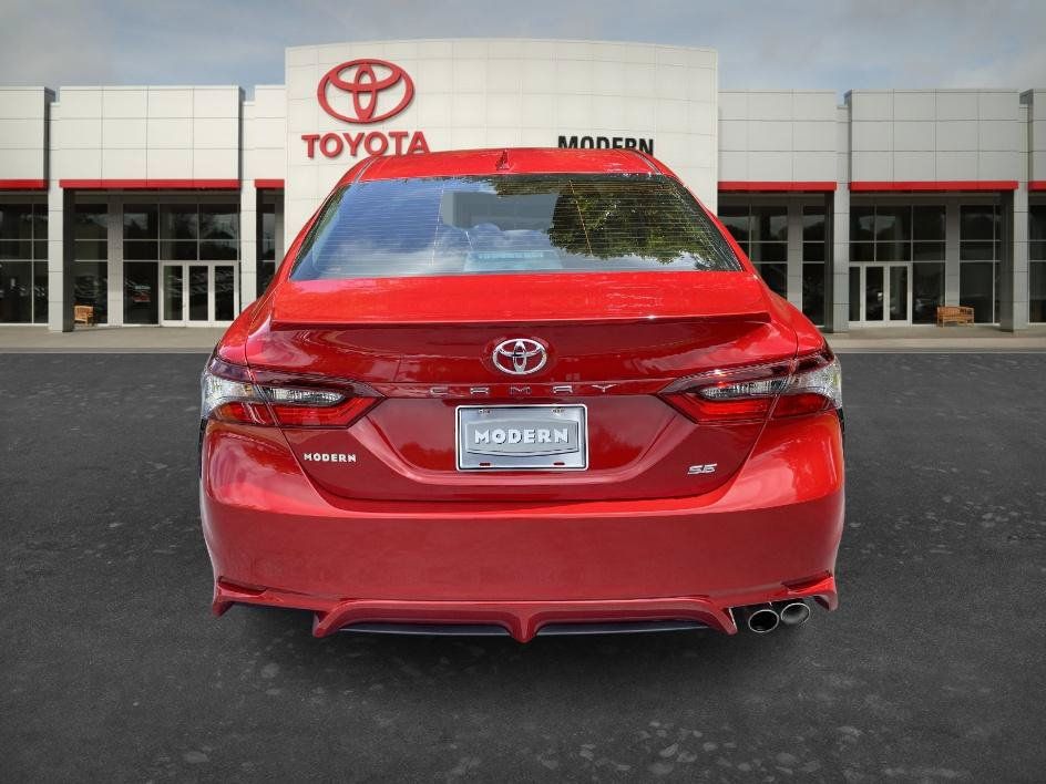 Certified 2024 Toyota Camry SE w/ Convenience Package FWD image 6