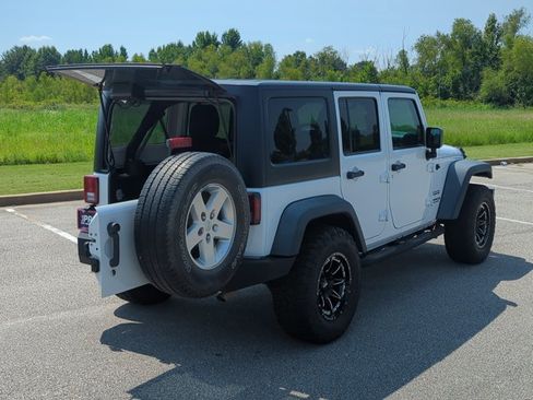 Used 2016 Jeep Wrangler Unlimited Sport w/ Quick Order Package 24S AWD/4WD image 8