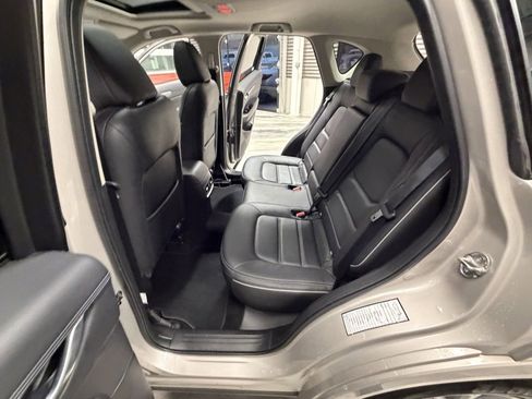 Used 2025 MAZDA CX-5 AWD 2.5 S w/ Preferred Package image 48