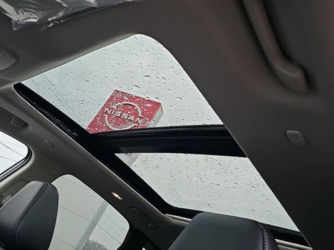 New 2026 Nissan Murano SL image 10