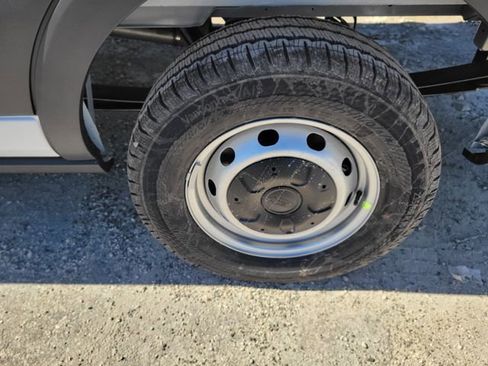 New 2026 Ford Transit 250 148 Medium Roof w/ Load Area Protection Package image 14