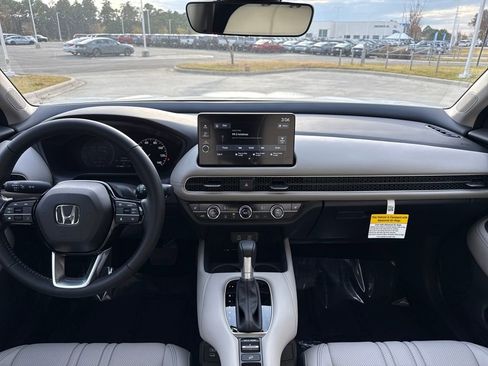 New 2026 Honda HR-V EX-L image 14