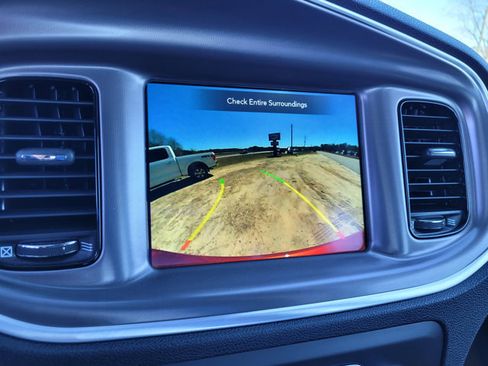 Used 2021 Dodge Charger SXT w/ Driver Convenience Group image 19