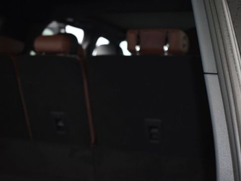 New 2026 Lincoln Navigator L Reserve AWD/4WD image 13