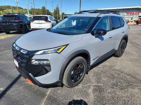 New 2026 Nissan Rogue SV w/ Rock Creek Premium Package image 4