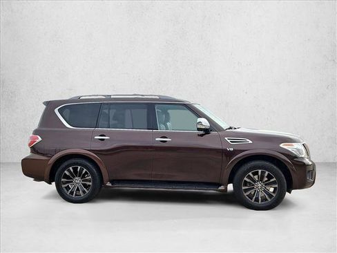 Used 2019 Nissan Armada Platinum w/ Captain's Chairs Package RWD image 4