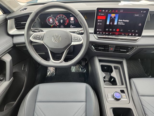 New 2026 Volkswagen Tiguan SE AWD/4WD image 25