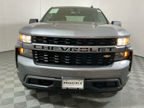 Used 2021 Chevrolet Silverado 1500 Custom AWD/4WD image 3