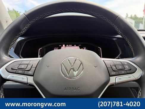 Used 2023 Volkswagen Taos SEL AWD/4WD image 45